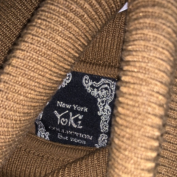 New York YOKI Collection Size Small - Picture 4 of 7
